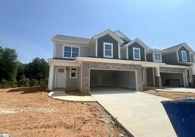 Photo 1 of Townhouse for sale at 17 Hasbrook Ln, Greenville, SC 29607 | MLS# 1578852 | Listing updated on 2026-09-12