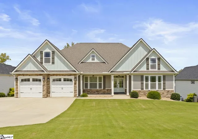 Photo 1 of Single family home for sale at 222 Lake Lyman Heights Rd, Lyman, SC 29365 | MLS# 1601143 | Listing updated on 2026-08-31