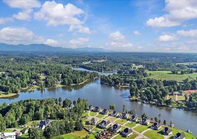 Photo 2 of Single family home for sale at 222 Lake Lyman Heights Rd, Lyman, SC 29365 | MLS# 1601143 | Listing updated on 2026-08-31