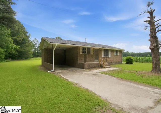 2nd image of 687 Wesgar Ave, Eutawville, SC 29048 | MLS# 1597404
