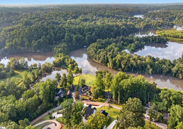 Photo 45 of Single family home for sale at 29 Harbor Dr, Greenville, SC 29611 | MLS# 1601542 | Listing updated on 2026-10-05