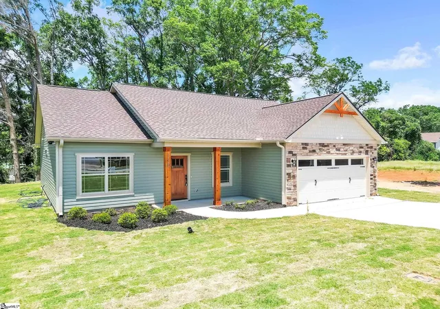 Homes for sale in Belton, SC | 110 Saluda St, Belton, SC 29672 | MLS# 1597712