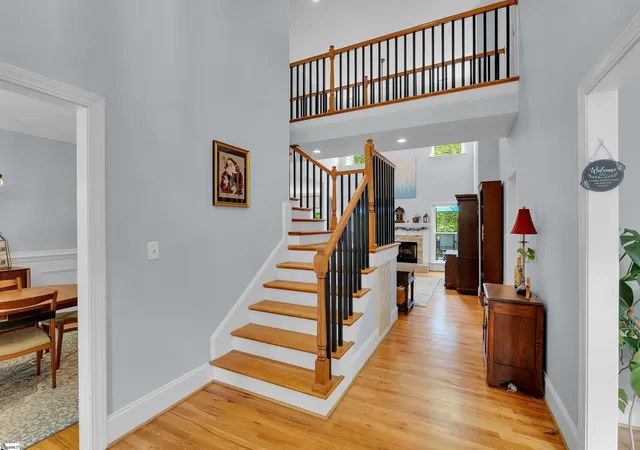 Photo 3 of Single family home for sale at 126 Circle Slope Dr, Simpsonville, SC 29681 | MLS# 1593182 | Listing updated on 2026-09-29