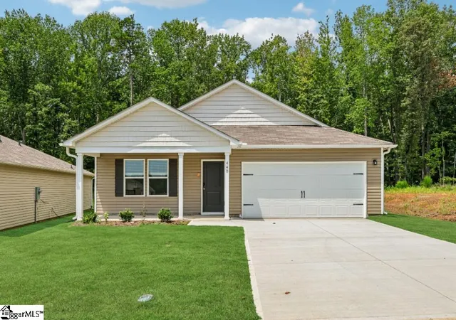 Photo 1 of Single family home for sale at 440 Sundown Dr, Spartanburg, SC 29301 | MLS# 1574478 | Listing updated on 2026-09-14