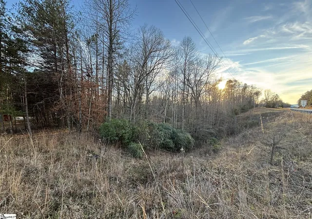 Photo 4 of House for sale at 5335 Pumpkintown Hwy, Pickens, SC 29671 | MLS# 1577294 | Listing updated on 2025-12-17