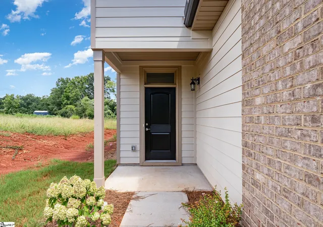 Photo 2 of Townhouse for sale at 422 Palazzo Pl, Greer, SC 29650 | MLS# 1584230 | Listing updated on 2026-09-08