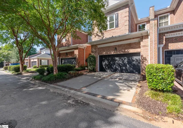 Photo 2 of Townhouse for sale at 1400 Thornblade Blvd #Unit 28, Greer, SC 29650 | MLS# 1598942 | Listing updated on 2026-09-16