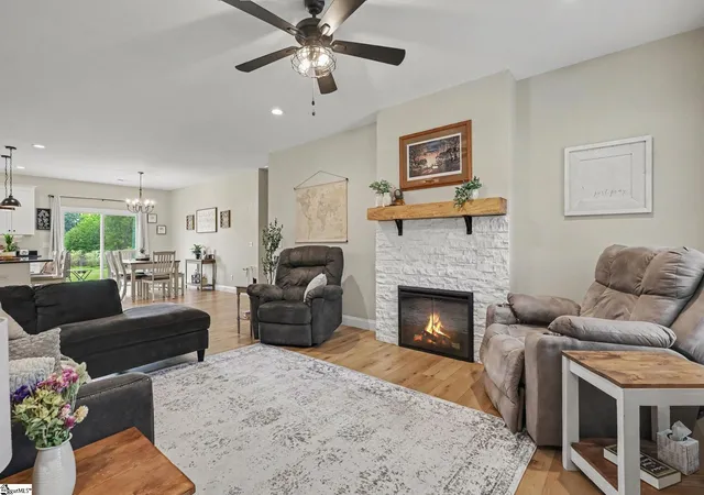 Photo 3 of Single family home for sale at 3807 Camp Rd, Greer, SC 29651 | MLS# 1597159 | Listing updated on 2026-08-21