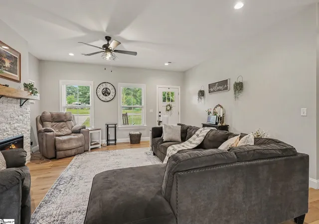 Photo 3 of Single family home for sale at 3807 Camp Rd, Greer, SC 29651 | MLS# 1597159 | Listing updated on 2026-08-21