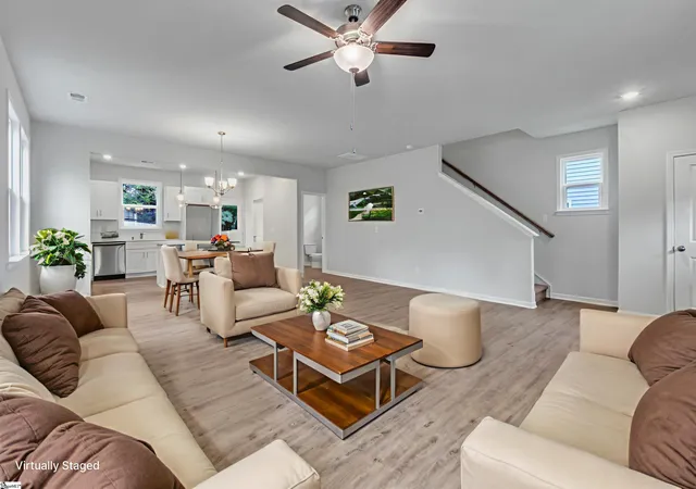 Photo 3 of Single family home for sale at 143 D St, Greenville, SC 29609 | MLS# 1599848 | Listing updated on 2026-09-17