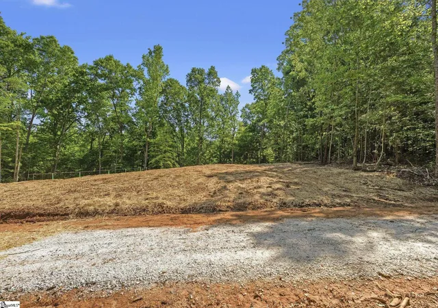 Homes for sale in Taylors, SC | 110 N Silver Lake Dr, Taylors, SC 29687 | MLS# 1597211