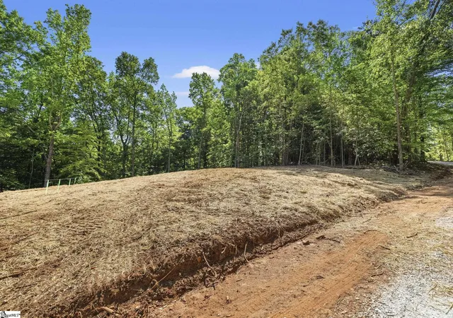 Homes for sale in Taylors, SC | 110 N Silver Lake Dr, Taylors, SC 29687 | MLS# 1597211