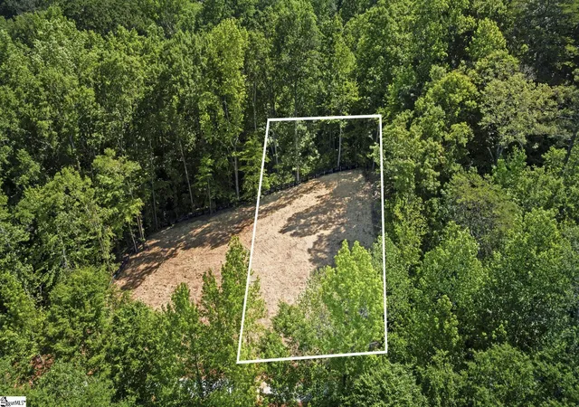 Homes for sale in Taylors, SC | 110 N Silver Lake Dr, Taylors, SC 29687 | MLS# 1597211