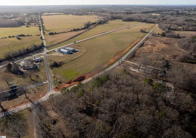 4th image of 02 Sc 14 Hwy, Laurens, SC 29360 | MLS# 1589657