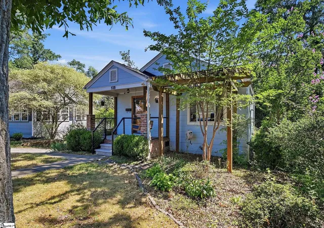 2nd image of 108 Hawthorne Ln, Greenville, SC 29605 | MLS# 1597343