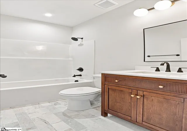 Photo 4 of Single family home for sale at 114 Middleton St, Greenville, SC 29601 | MLS# 1600226 | Listing updated on 2026-09-14