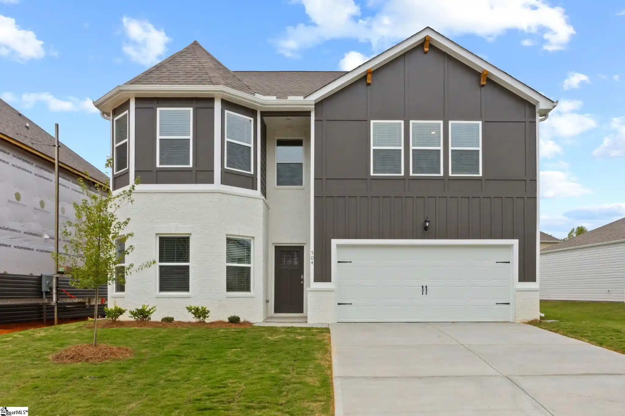 Photo 1 of Sale Pending at 504 Cedar Valley Dr, Piedmont, SC 29673 | MLS# 1601262 | Listing updated on 2026-10-25