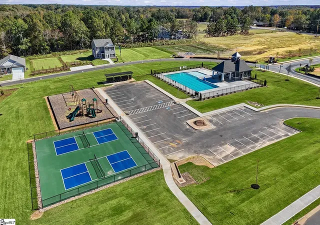 38th image of 446 Amaryllis Ln, Woodruff, SC 29388 | MLS# 1582681