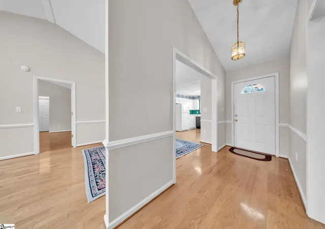 Photo 3 of Sale Pending at 108 Raintree Cove Dr, Taylors, SC 29687 | MLS# 1599415 | Listing updated on 2026-09-14