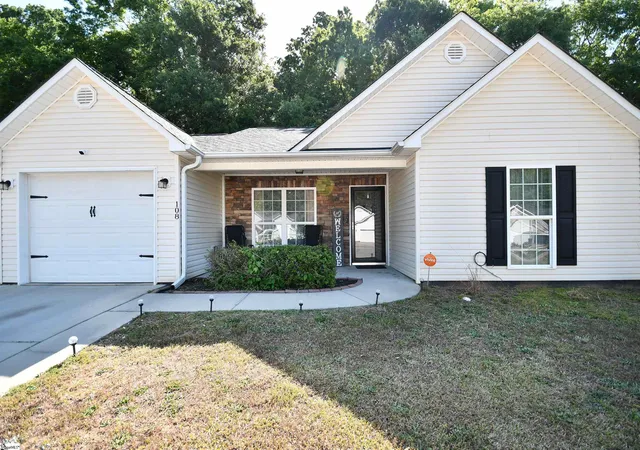 Photo 1 of Single family home for sale at 108 Rudolph Ct, Anderson, SC 29625 | MLS# 1600230 | Listing updated on 2026-09-16