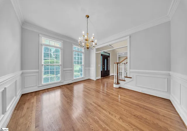 Photo 4 of Single family home for sale at 401 Rivercrest Dr, Taylors, SC 29687 | MLS# 1600036 | Listing updated on 2026-08-28