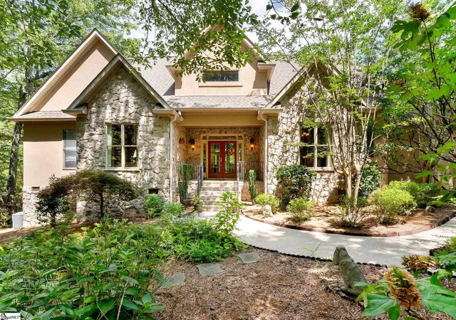 Photo 1 of Single family home for sale at 610 Plumley Summit Rd, Landrum, SC 29356 | MLS# 1602129 | Listing updated on 2026-09-18