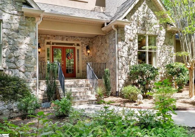 Photo 3 of Single family home for sale at 610 Plumley Summit Rd, Landrum, SC 29356 | MLS# 1602129 | Listing updated on 2026-09-18