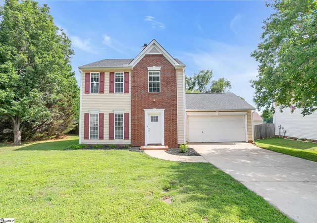 Homes for sale in Simpsonville, SC | 15 Crossview Dr, Simpsonville, SC 29680 | MLS# 1596085