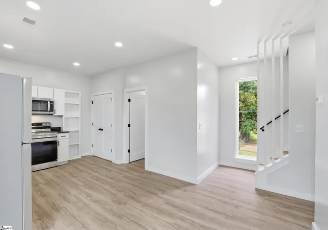 5th image of 52 Lily St, Greenville, SC 29617 | MLS# 1590391