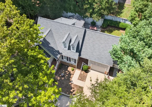 Photo 3 of Single family home for sale at 214 Trolley Car Wy, Spartanburg, SC 29302 | MLS# 1595480 | Listing updated on 2026-08-20