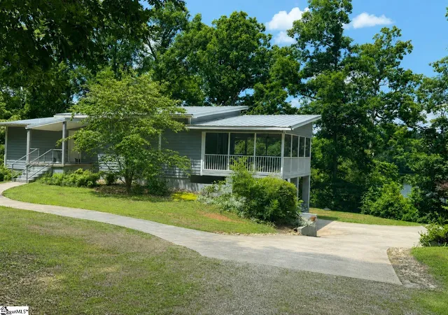Photo 1 of Single family home for sale at 364 Buck Creek Rd, Chesnee, SC 29323 | MLS# 1594521 | Listing updated on 2026-08-06