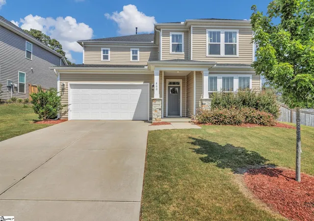 Photo 2 of Single family home for sale at 800 Redmill Ln, Duncan, SC 29334 | MLS# 1590179 | Listing updated on 2026-08-11