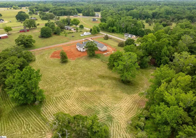 Homes for sale in Pelzer, SC | 778 Garrison Rd, Pelzer, SC 29669 | MLS# 1591051