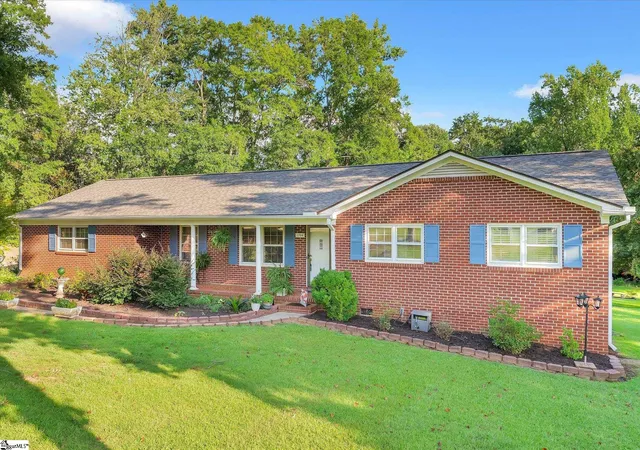 Photo 2 of Single family home for sale at 1704 Saluda Dam Rd, Easley, SC 29640 | MLS# 1601589 | Listing updated on 2026-09-10