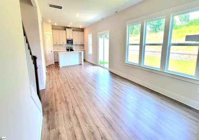 Photo 4 of Sale Pending at 76 Riley Eden Ln, Greer, SC 29650 | MLS# 1552127 | Listing updated on 2026-08-16