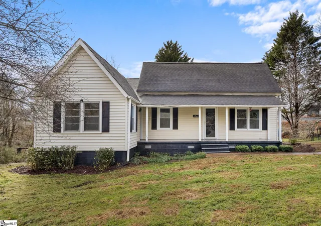 1st image of 1 Frost St, Pelzer, SC 29669 | MLS# 1589198
