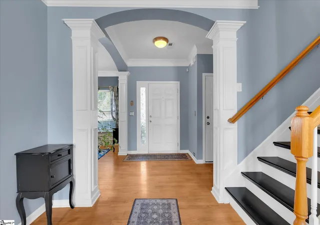 Photo 3 of Single family home for sale at 2 Hartline Ct, Greenville, SC 29605 | MLS# 1597340 | Listing updated on 2026-08-28
