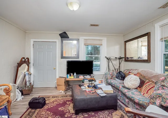Homes for sale in Greenville, SC | 204 Elder St, Greenville, SC 29607 | MLS# 1574061