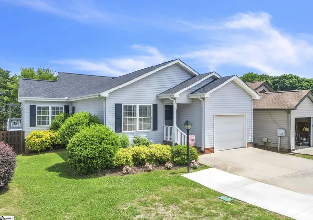 3rd image of 117 Waterford Wy, Easley, SC 29642 | MLS# 1592259