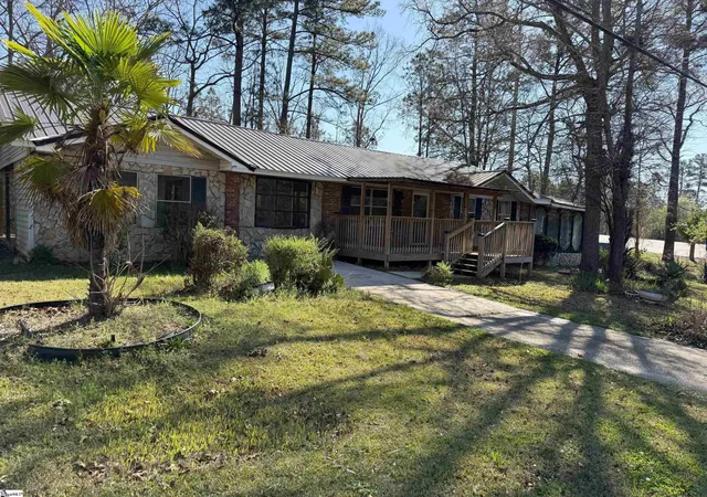 Photo 1 of Single family home for sale at 6284 Hwy 28 S, Mc Cormick, SC 29835 | MLS# 1584748 | Listing updated on 2026-08-18