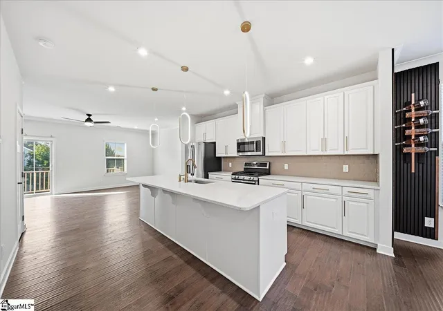 Photo 2 of Townhouse for sale at 2 Tytan Ct, Greenville, SC 29609 | MLS# 1599396 | Listing updated on 2026-09-10