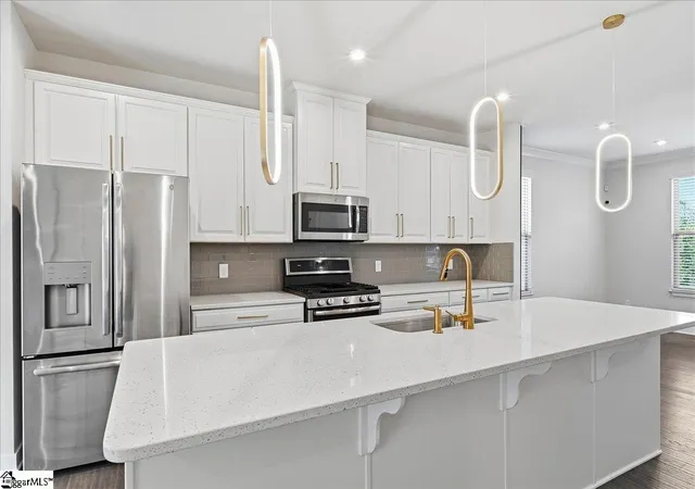 Photo 2 of Townhouse for sale at 2 Tytan Ct, Greenville, SC 29609 | MLS# 1599396 | Listing updated on 2026-09-10