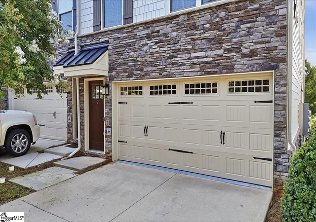 Photo 38 of Townhouse for sale at 2 Tytan Ct, Greenville, SC 29609 | MLS# 1599396 | Listing updated on 2026-09-10