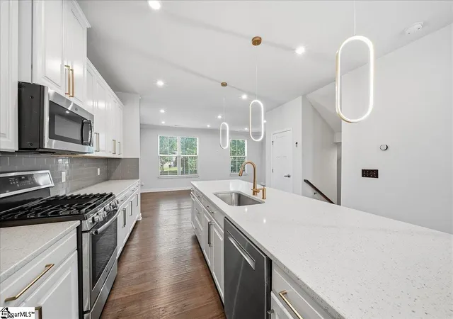 Photo 3 of Townhouse for sale at 2 Tytan Ct, Greenville, SC 29609 | MLS# 1599396 | Listing updated on 2026-09-10