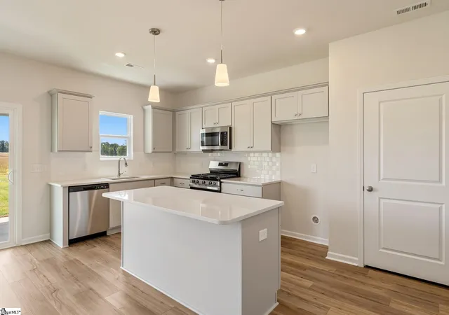 Photo 3 of Single family home for sale at 2324 Mill Loop #Lot 60, Spartanburg, SC 29301 | MLS# 1579824 | Listing updated on 2026-08-10