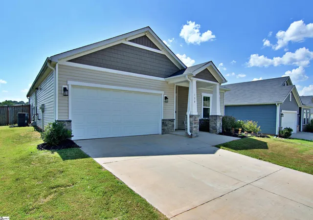 Photo 2 of Single family home for sale at 139 Walking Stick Wy, Pelzer, SC 29669 | MLS# 1601171 | Listing updated on 2026-08-18