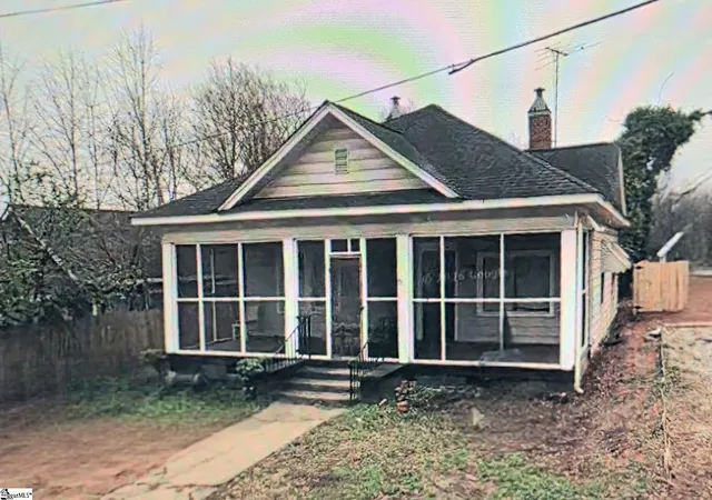 Photo 1 of Single family home for sale at 301 W Morgan St, Greenville, SC 29611 | MLS# 1599513 | Listing updated on 2026-08-02