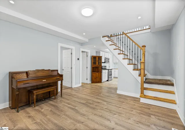 Photo 4 of Single family home for sale at 3002 Old Buncombe Rd, Greenville, SC 29609 | MLS# 1602105 | Listing updated on 2026-08-31