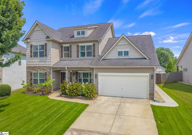 Photo 1 of Single family home for sale at 120 Sandpine Wy, Greer, SC 29651 | MLS# 1599175 | Listing updated on 2026-09-04