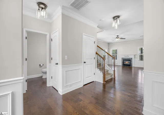Photo 3 of Single family home for sale at 120 Sandpine Wy, Greer, SC 29651 | MLS# 1599175 | Listing updated on 2026-09-04